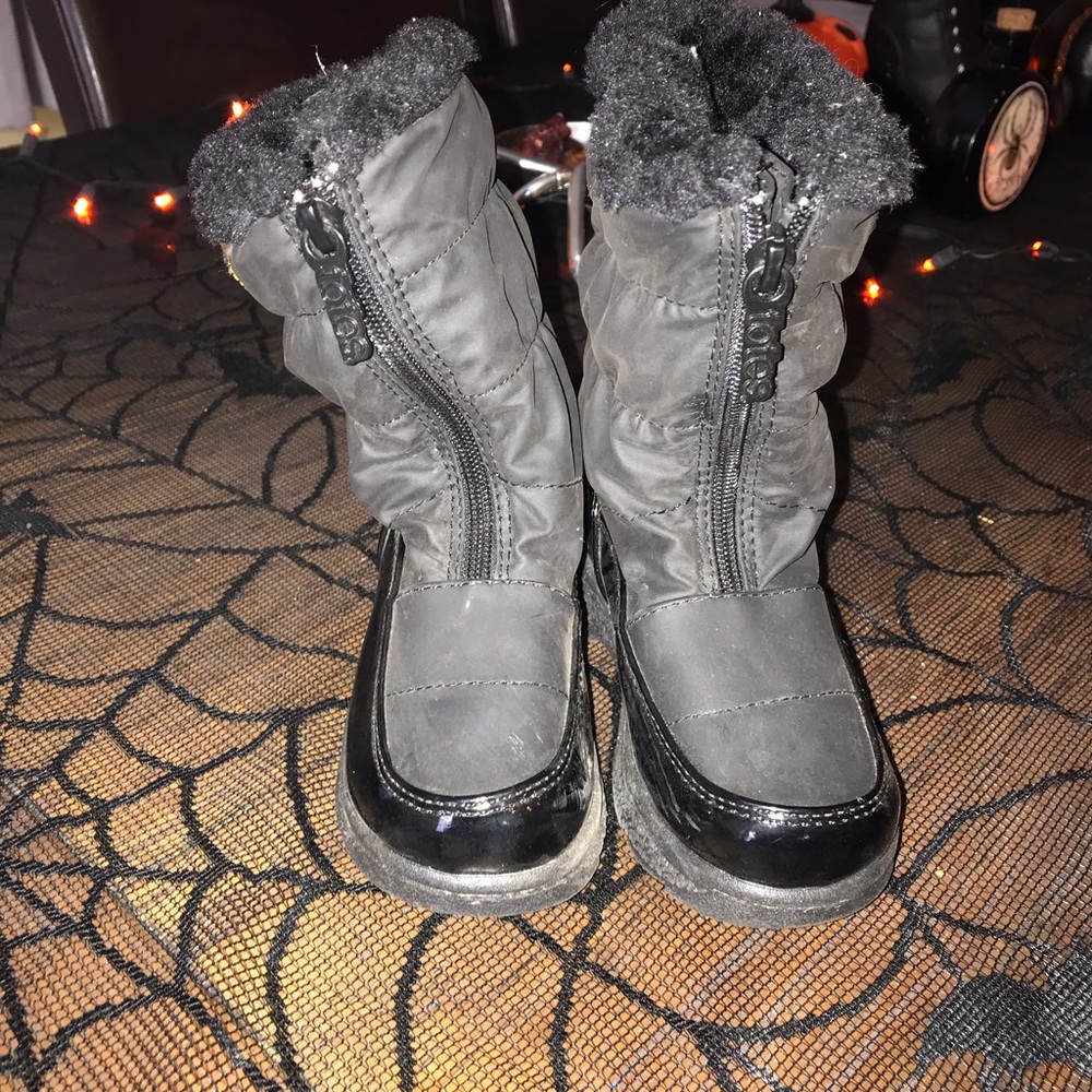 Snow boots - Picture 2 of 2